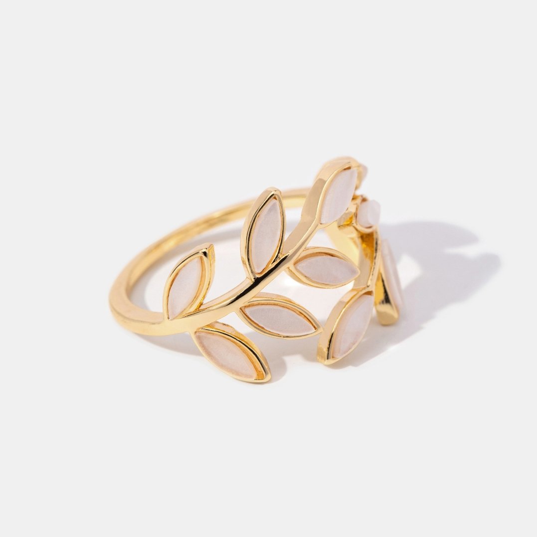 Serene Guldblad Ring