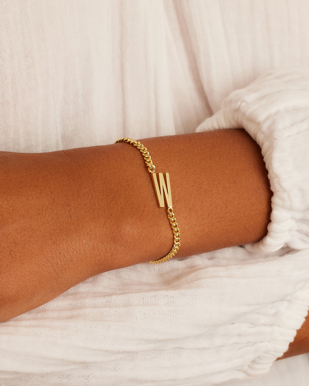 Luna Alfabet Charm-armbånd