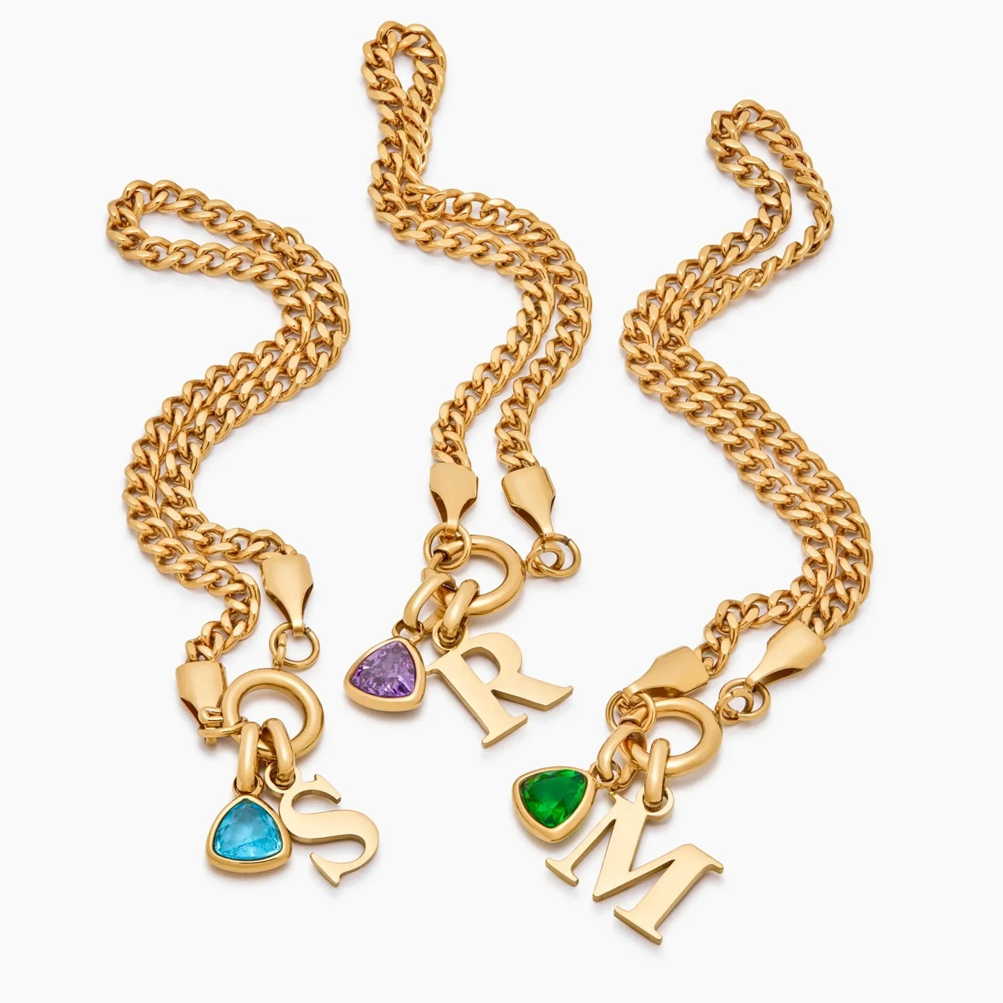 Armbånd med Initialer og Fødselssten i Curb-kæde Design