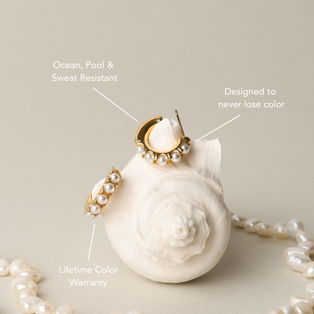 Mini Perle Huggie Øreringe