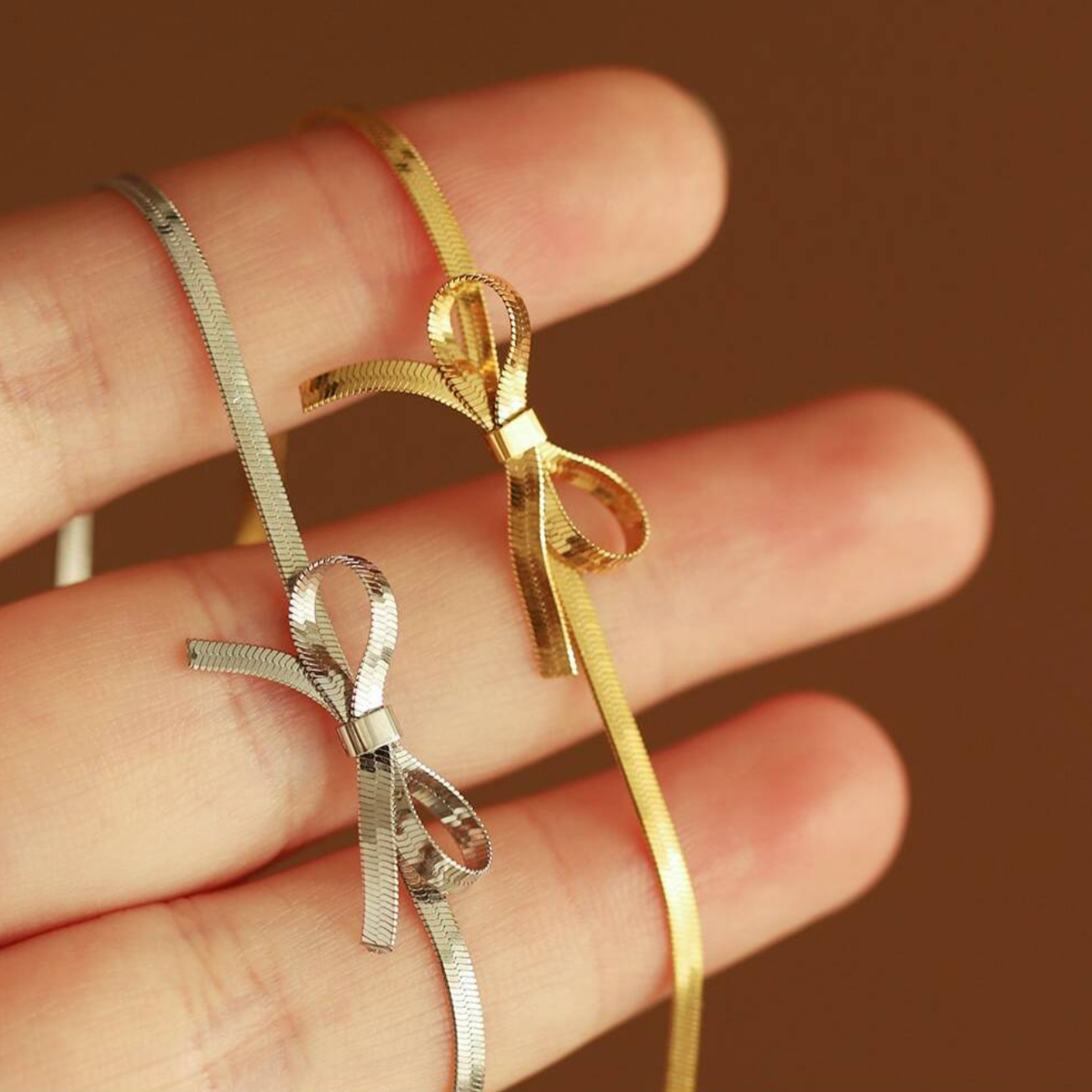 Carol Sløjfehalskæde