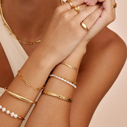 Essentiel Tekstureret Armring