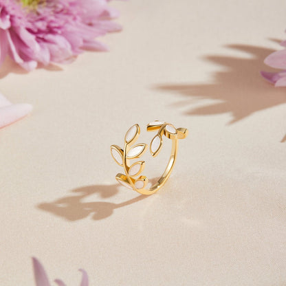 Serene Guldblad Ring