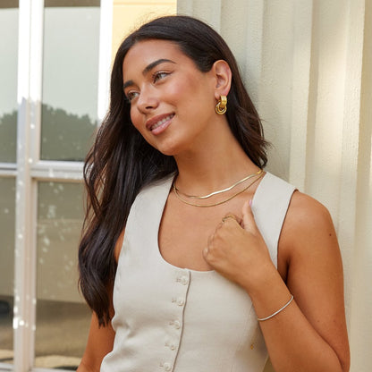 Lexi Schicht-Hoops Ohrringe